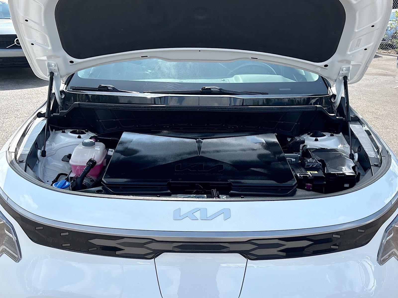 2023 Kia Niro EV Wind