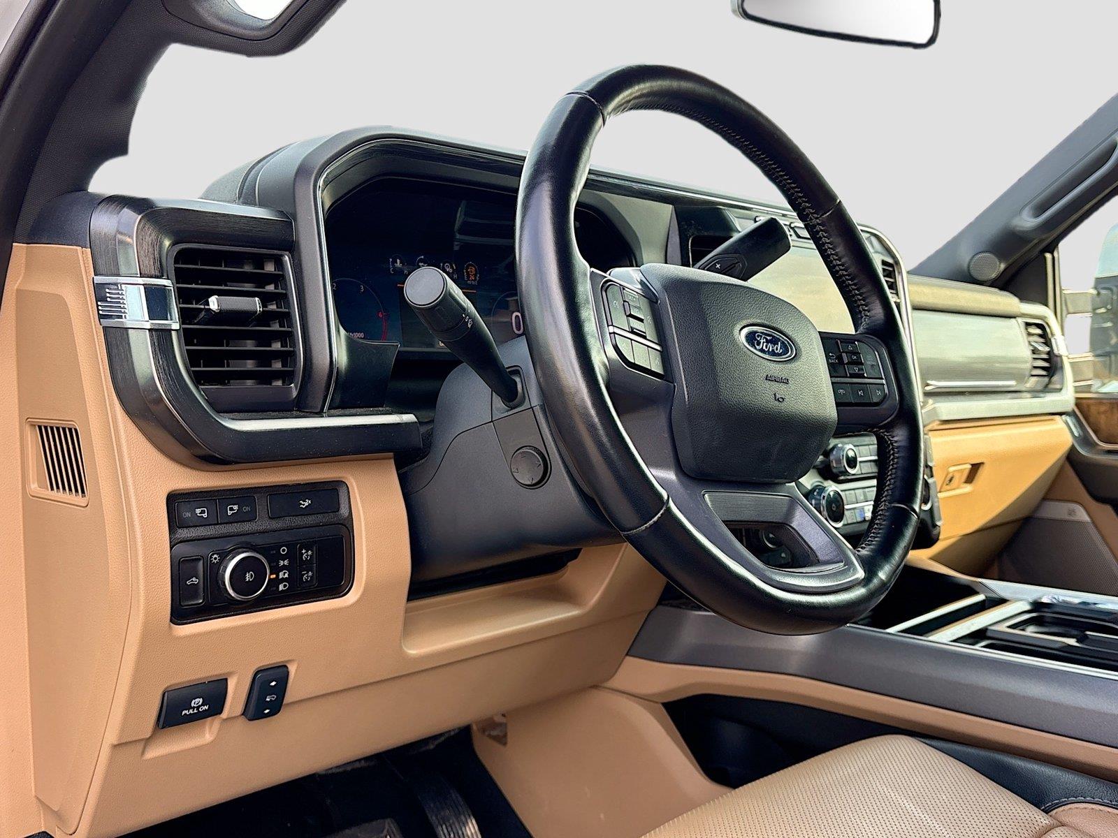 2023 Ford Super Duty F-250 Lariat