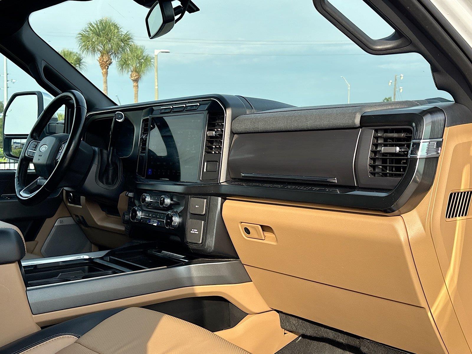 2023 Ford Super Duty F-250 Lariat