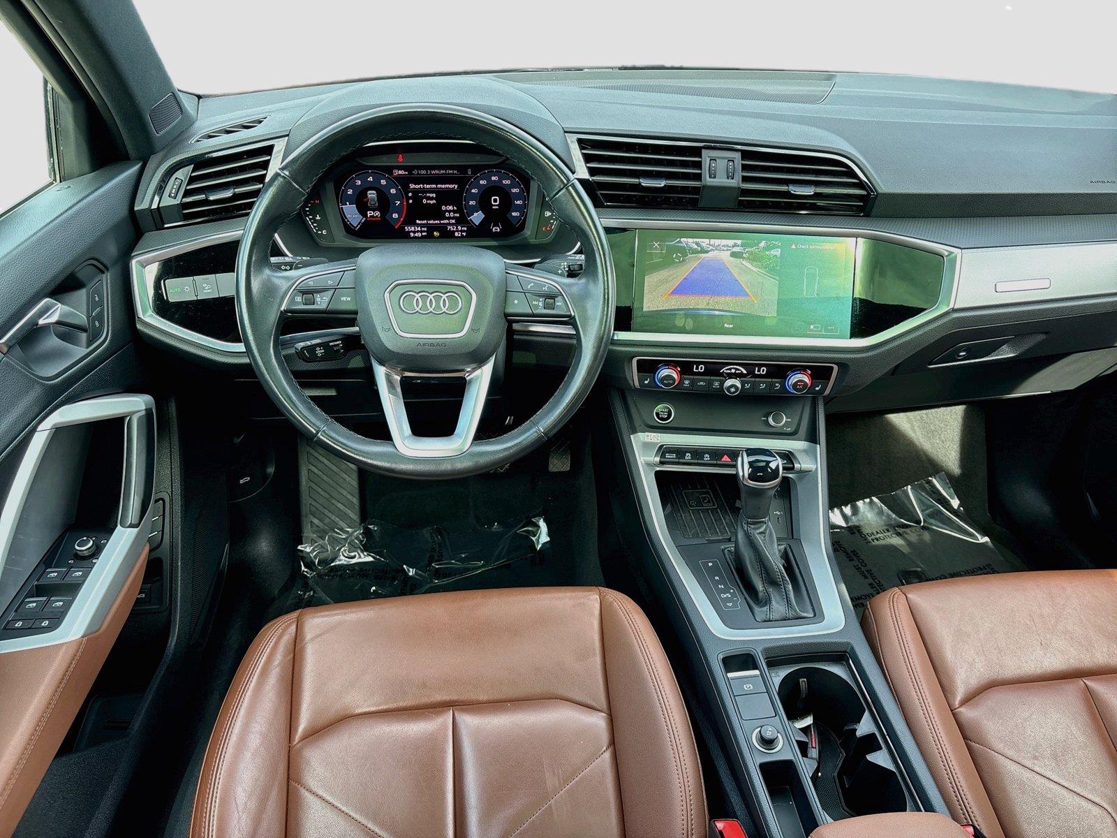 2024 Audi Q3 S line Premium