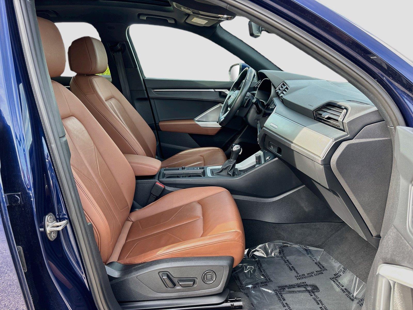 2024 Audi Q3 S line Premium
