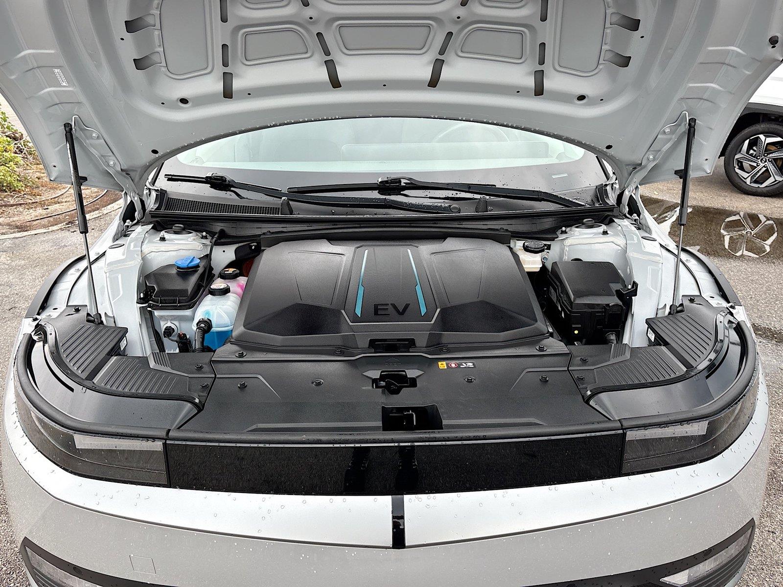 2024 Hyundai IONIQ 5 SEL