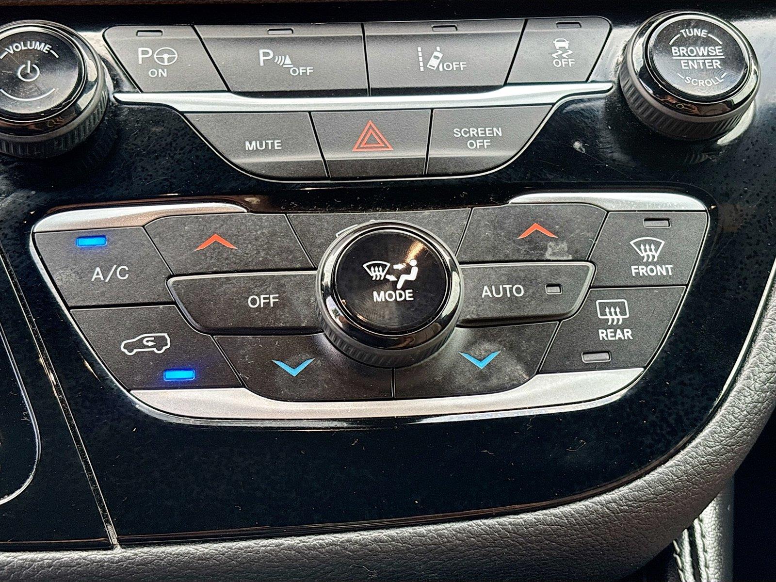 2021 Chrysler Pacifica Hybrid Limited