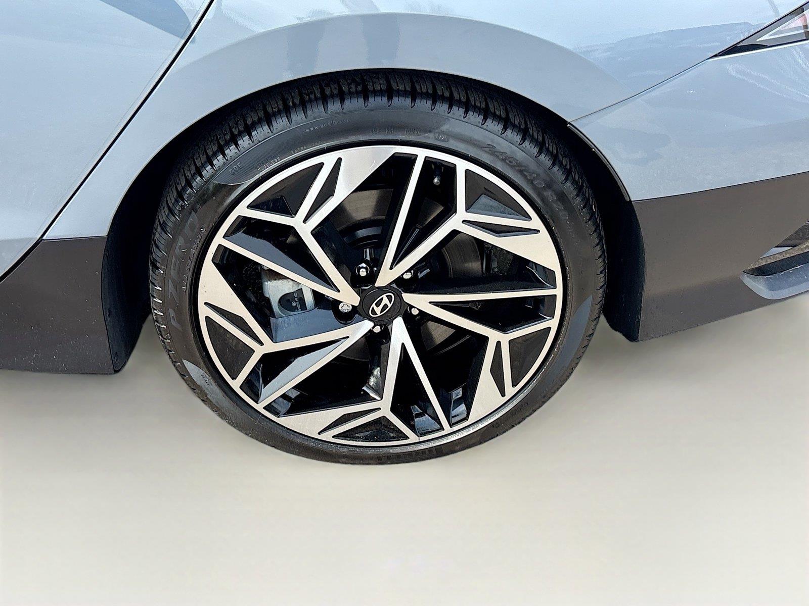 2023 Hyundai IONIQ 6 SEL