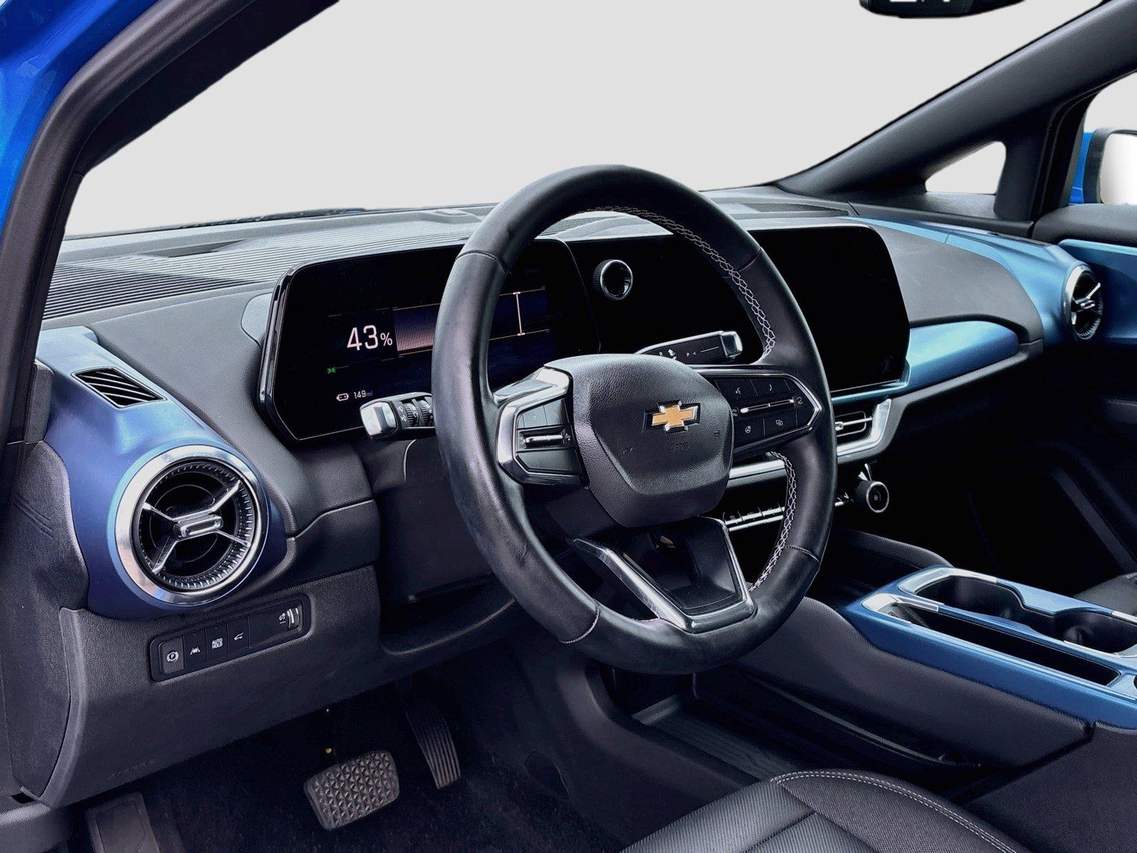 2025 Chevrolet Equinox EV LT