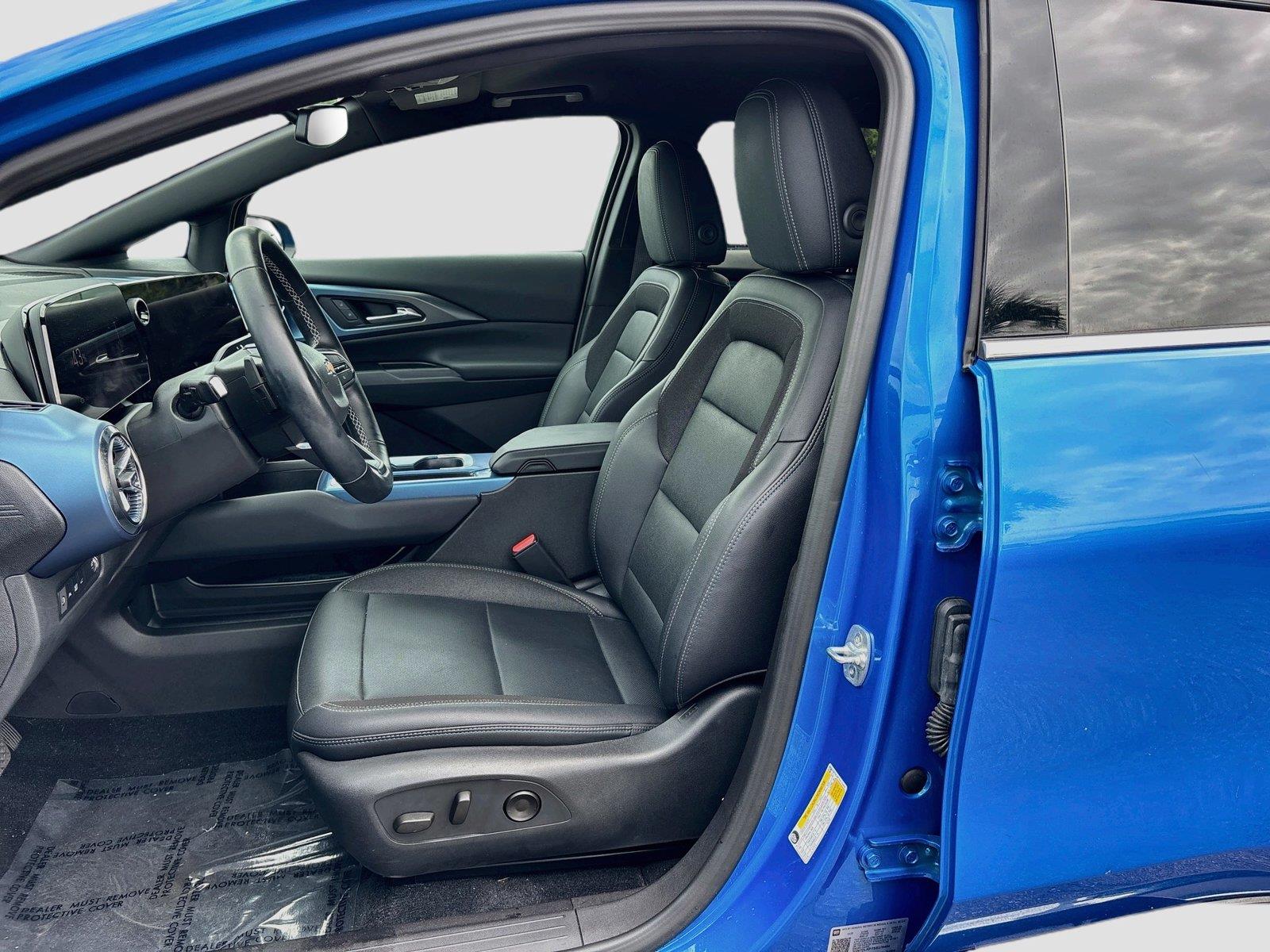2025 Chevrolet Equinox EV LT