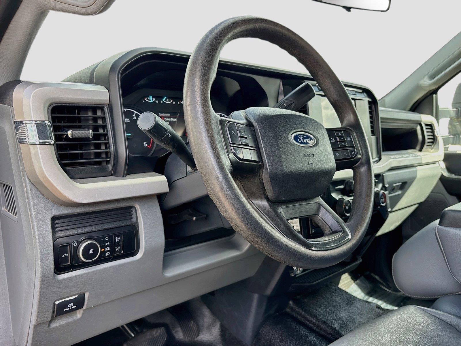 2023 Ford Super Duty F-250 SRW XL