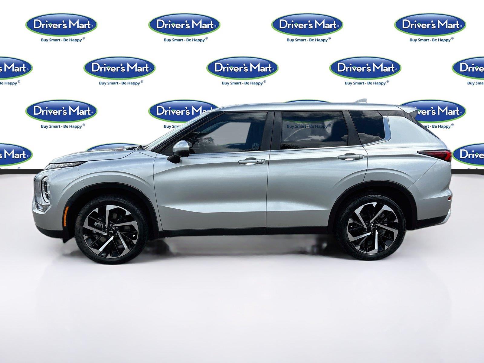 2022 Mitsubishi Outlander SE