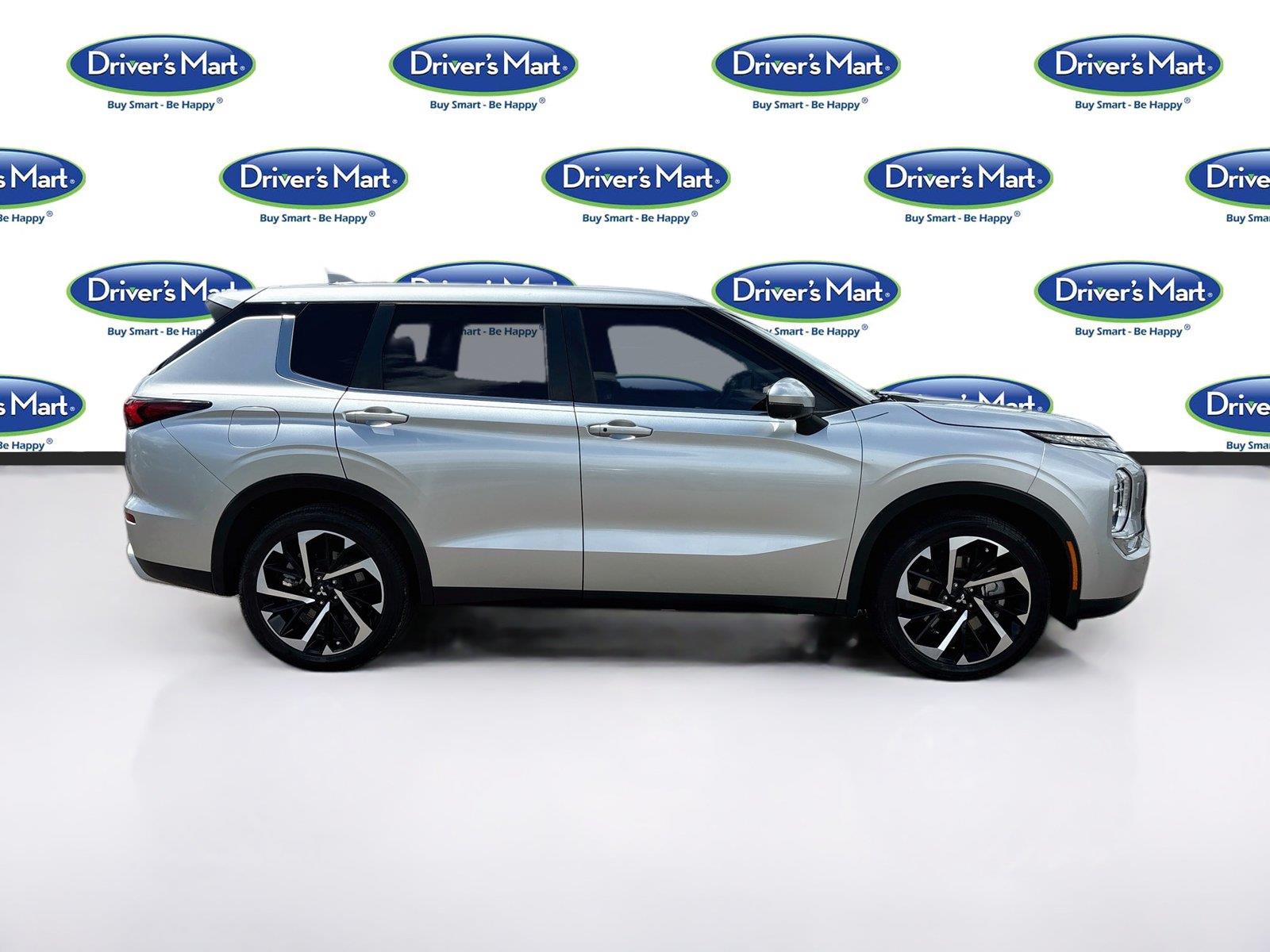 2022 Mitsubishi Outlander SE