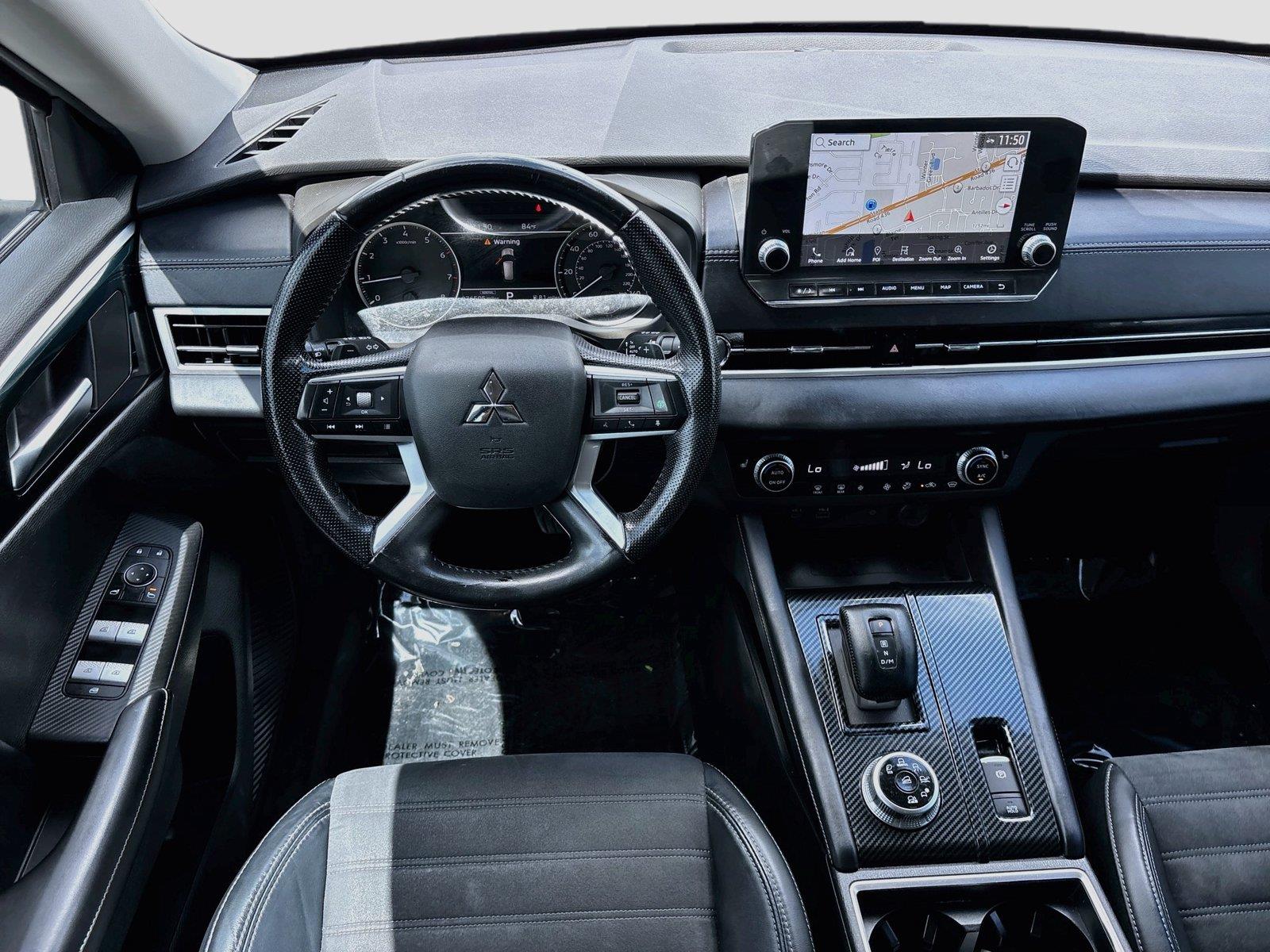 2022 Mitsubishi Outlander SE