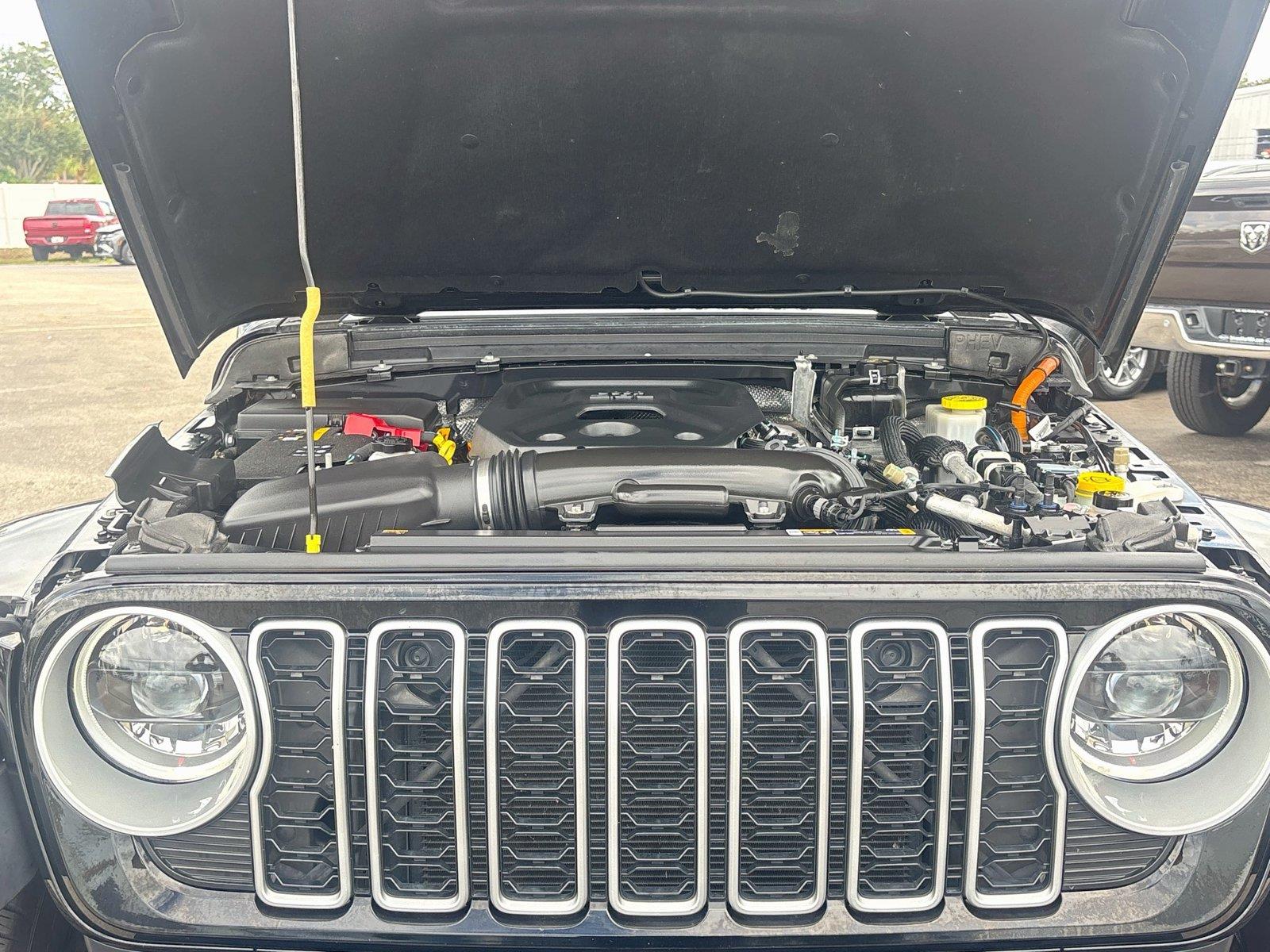 2024 Jeep Wrangler 4xe Sahara