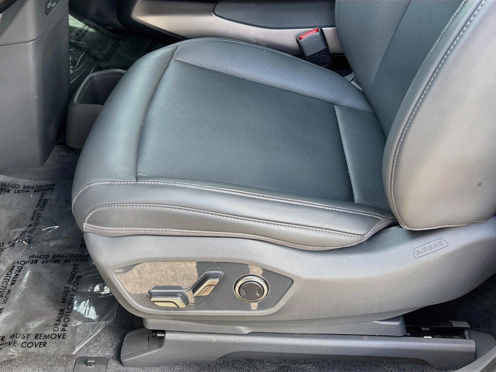 2024 Kia EV9 Light Long Range