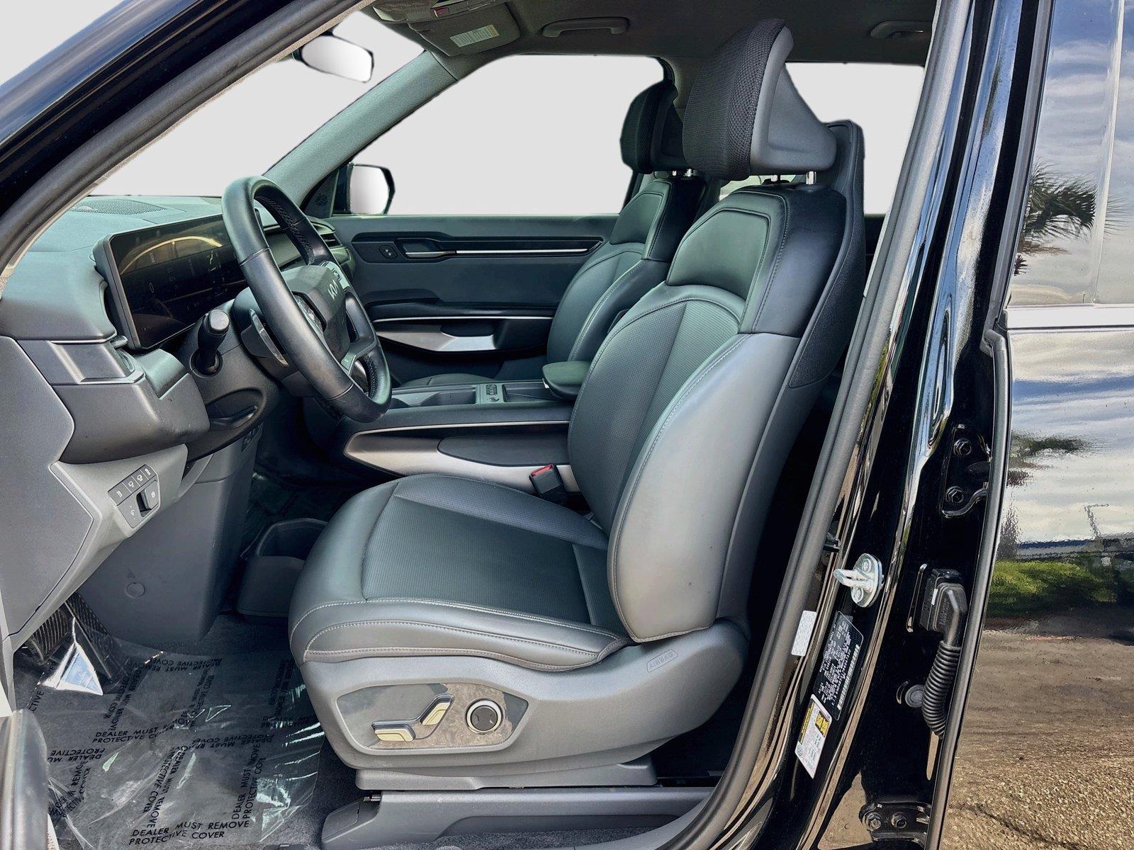 2024 Kia EV9 Light Long Range