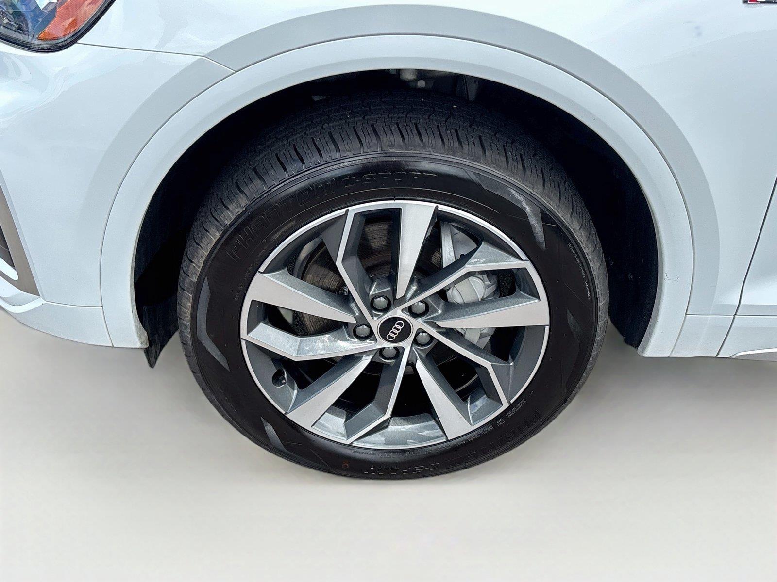2024 Audi Q5 S line Premium Plus