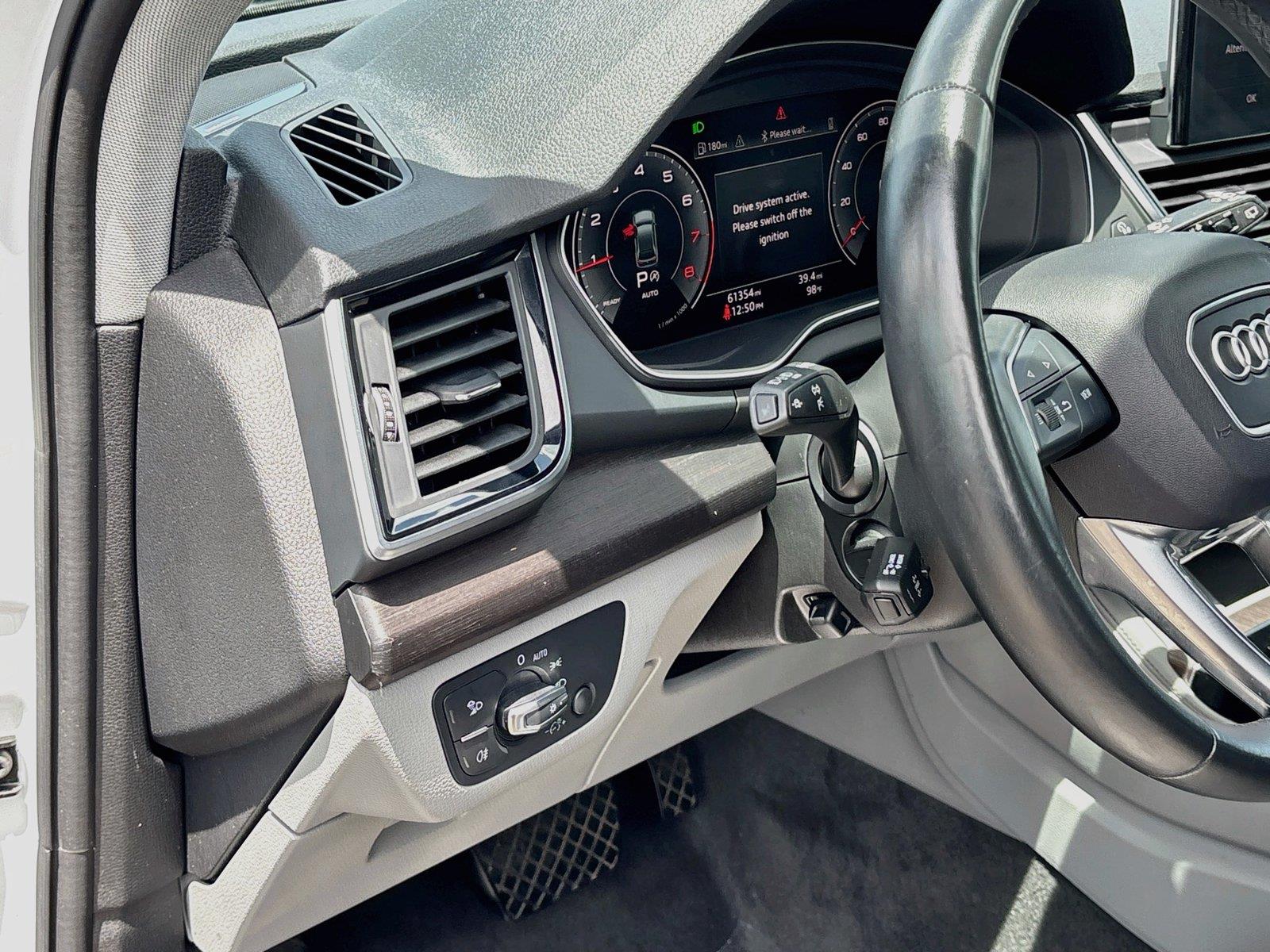 2024 Audi Q5 S line Premium Plus