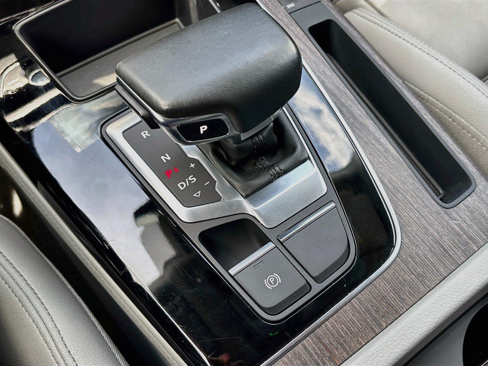 2024 Audi Q5 S line Premium Plus