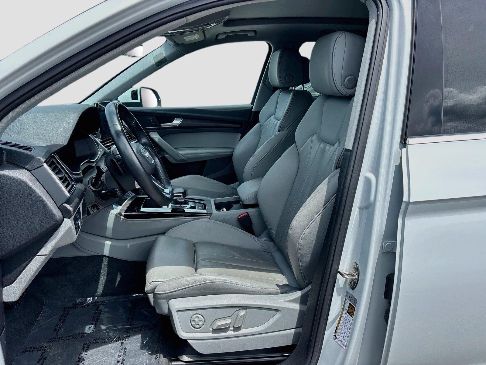 2024 Audi Q5 S line Premium Plus