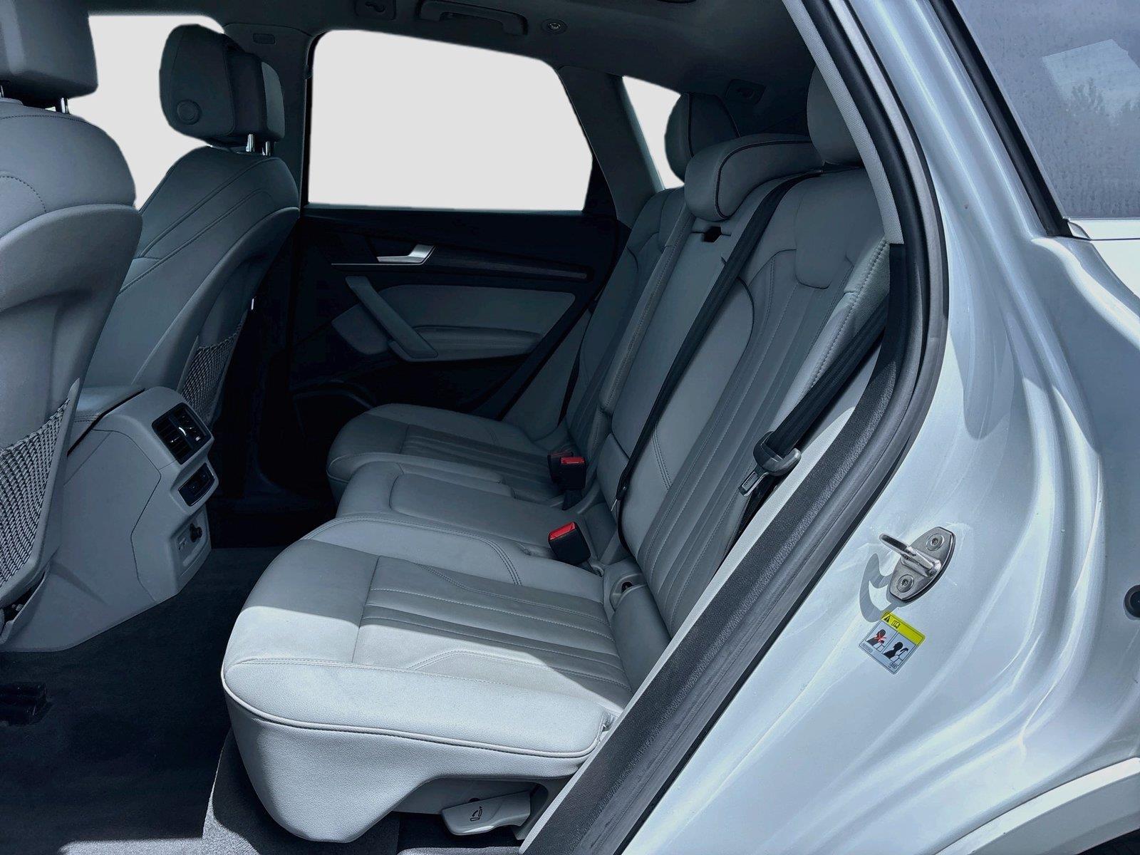 2024 Audi Q5 S line Premium Plus
