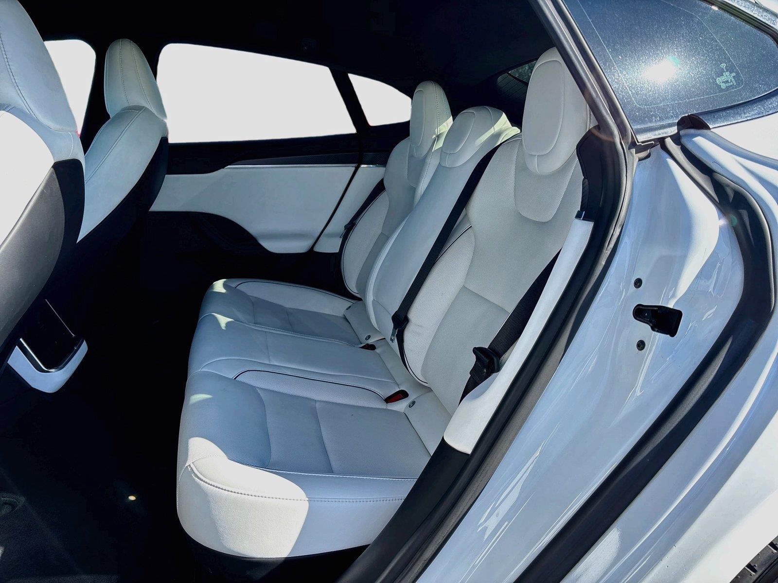 2022 Tesla Model S Plaid