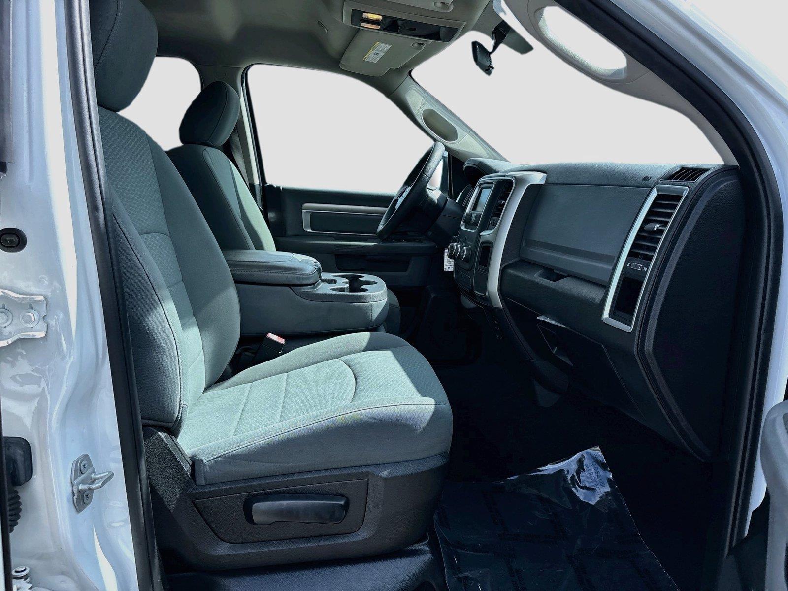2020 Ram 1500 Classic SLT