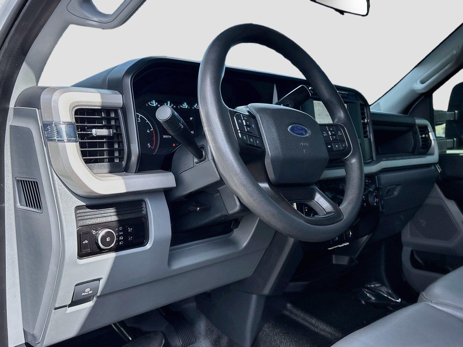 2023 Ford Super Duty F-250 SRW XL