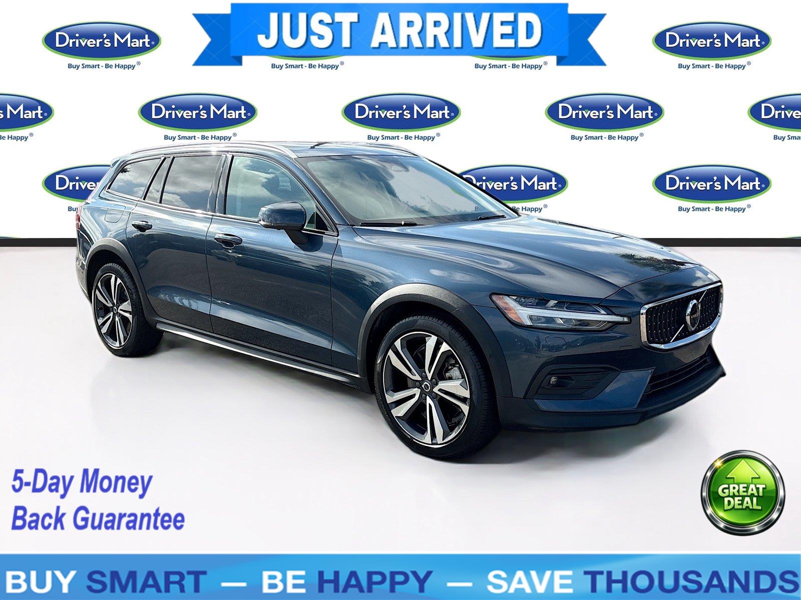 2025 Volvo V60 Cross Country Plus