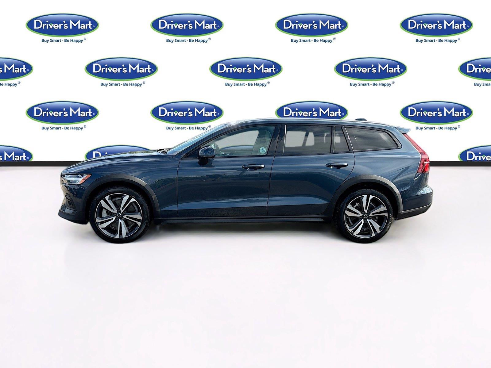 2025 Volvo V60 Cross Country Plus