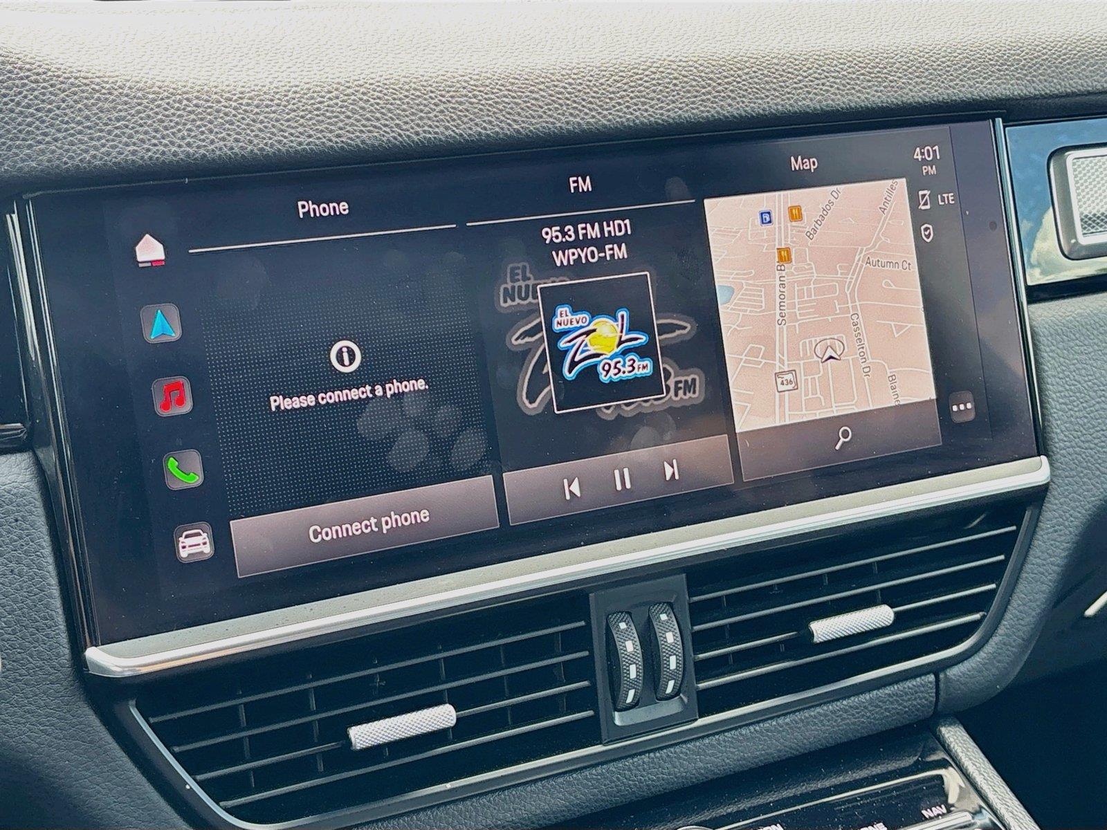 2023 Porsche Cayenne Platinum Edition