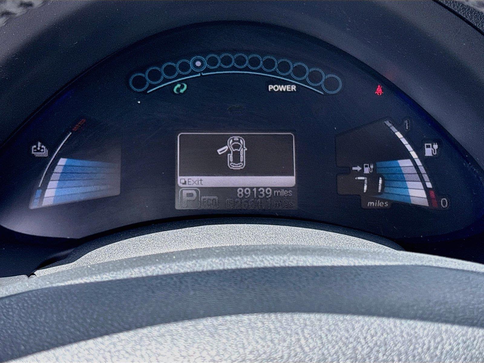 2016 Nissan LEAF SL