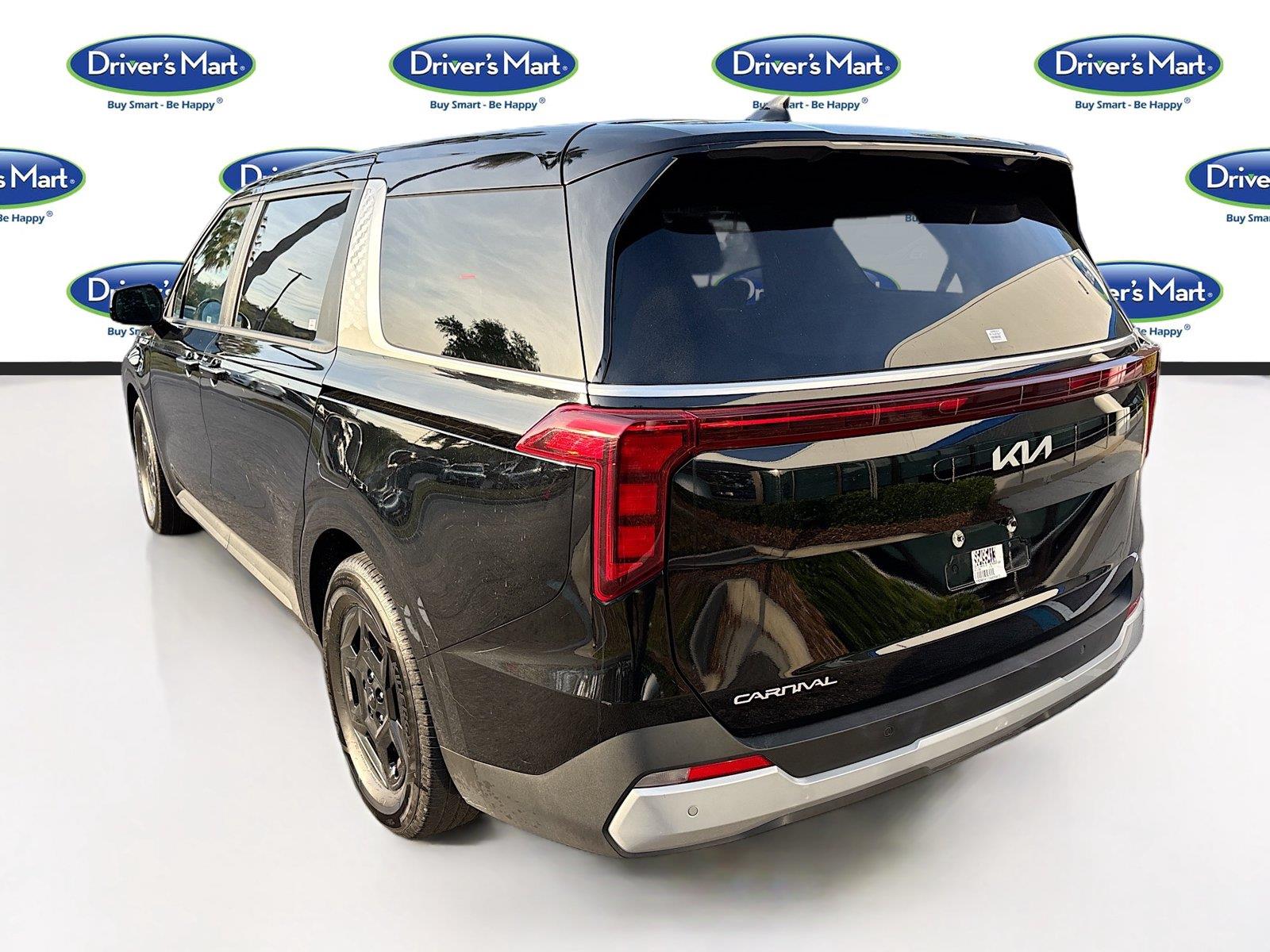 2025 Kia Carnival LXS