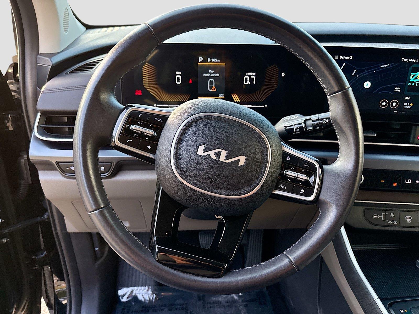 2025 Kia Carnival LXS