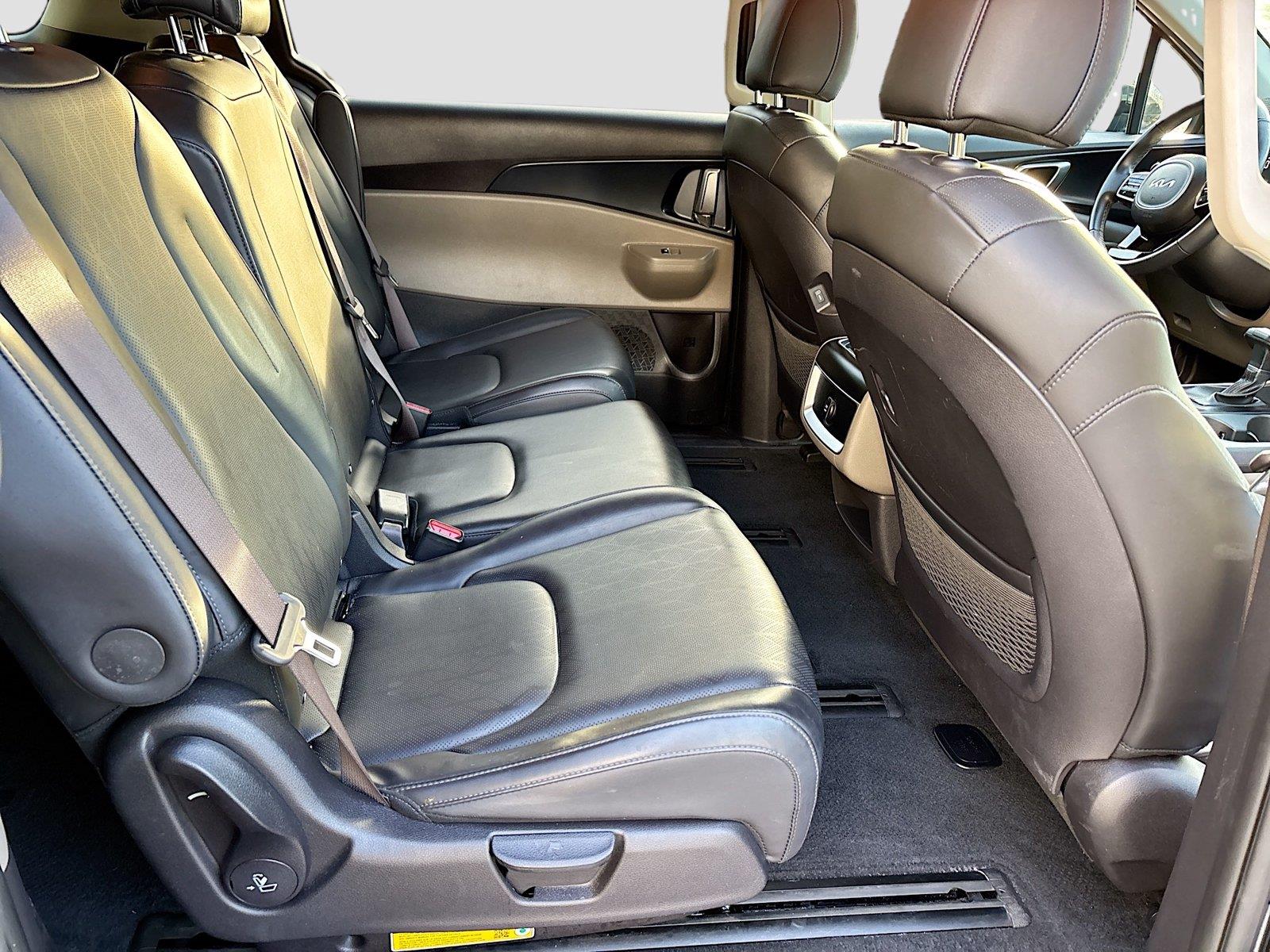 2025 Kia Carnival LXS