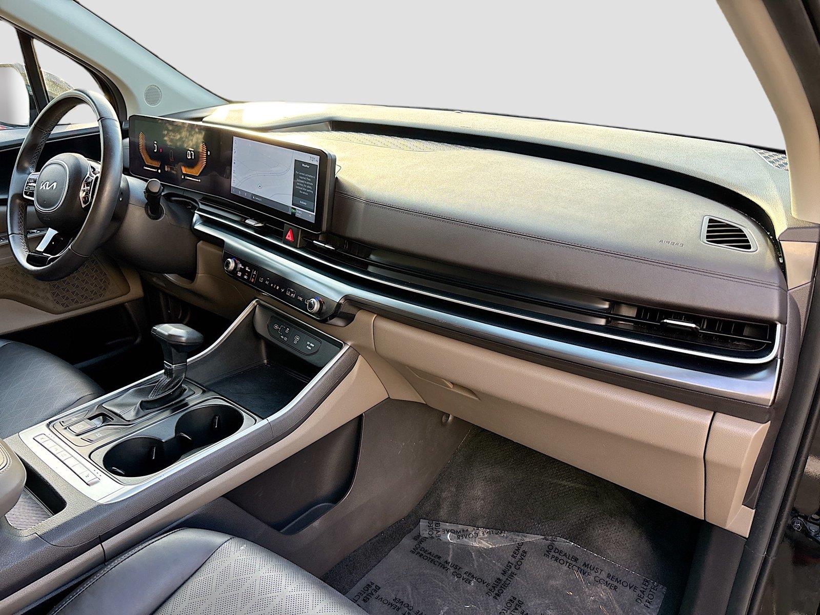 2025 Kia Carnival LXS