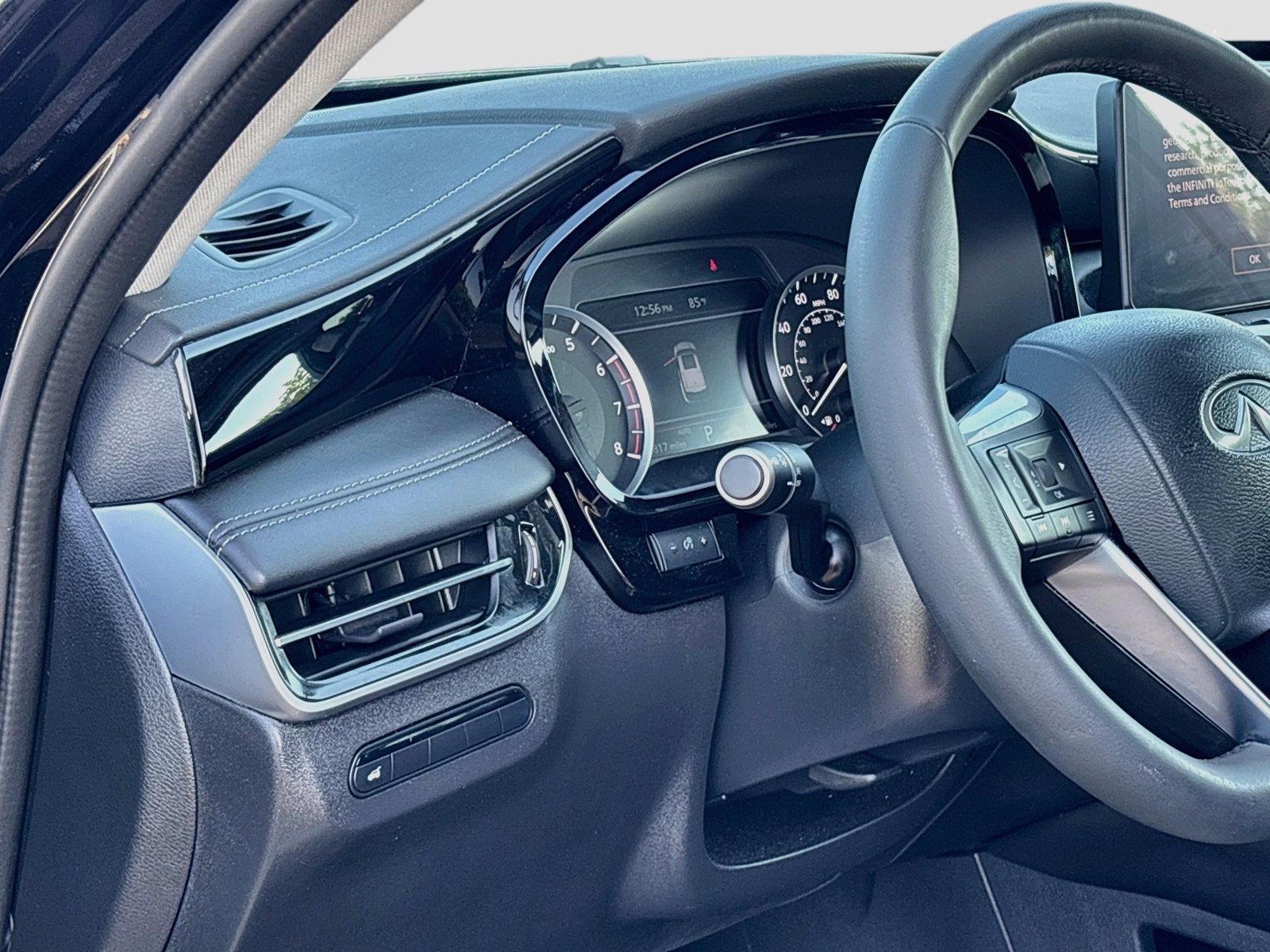 2025 INFINITI QX60 PURE