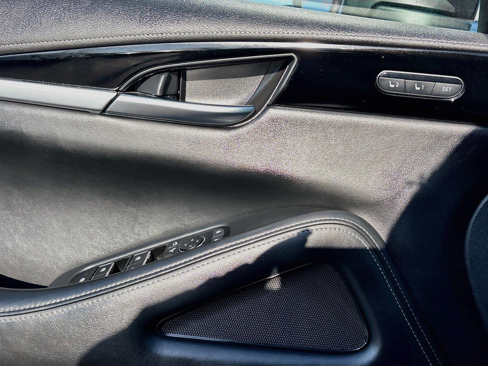 2025 INFINITI QX60 PURE
