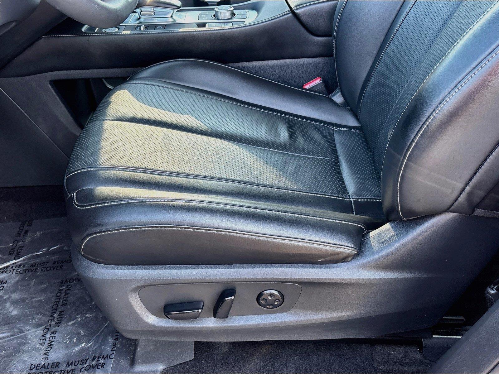 2025 INFINITI QX60 PURE