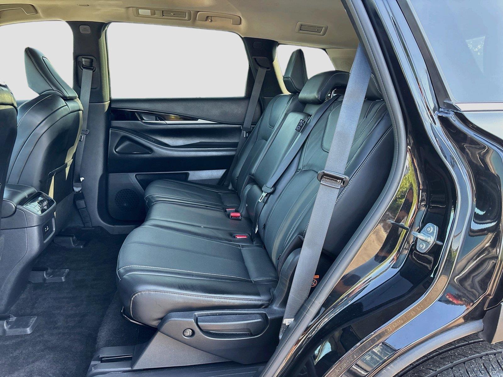 2025 INFINITI QX60 PURE