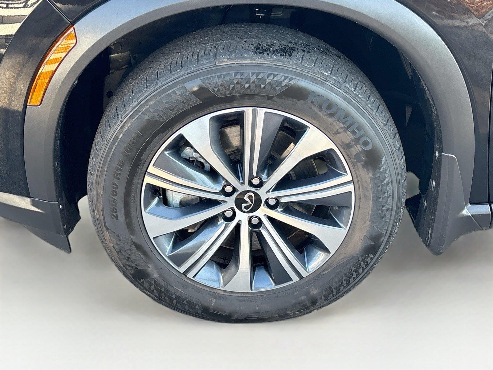 2025 INFINITI QX60 PURE