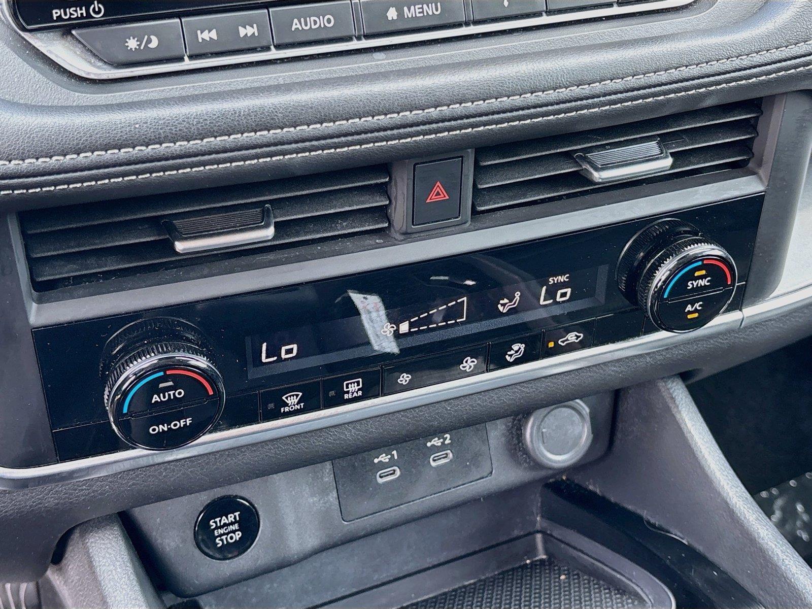 2025 Nissan Rogue SV