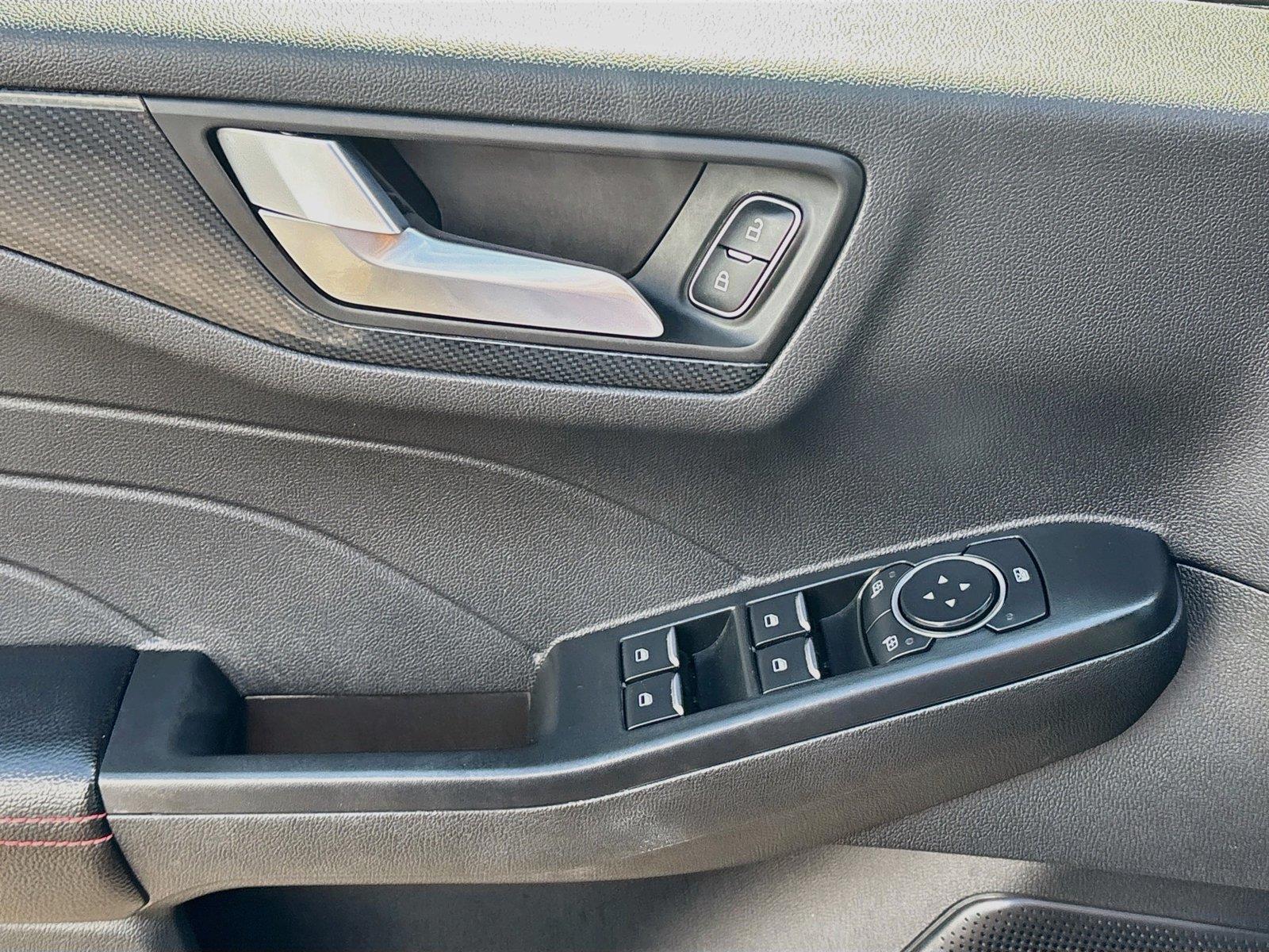 2025 FORD ESCAPE ST LINE