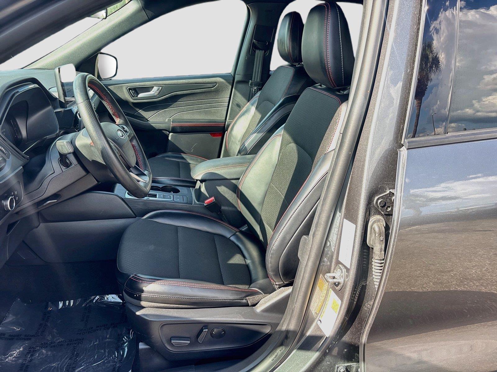 2025 FORD ESCAPE ST LINE