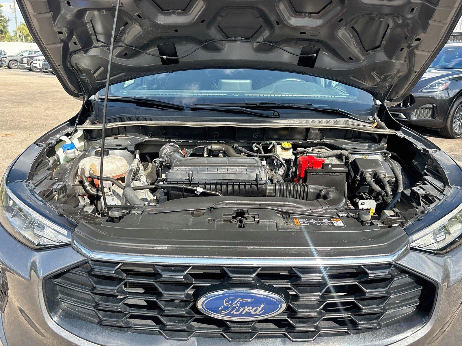 2025 FORD ESCAPE ST LINE