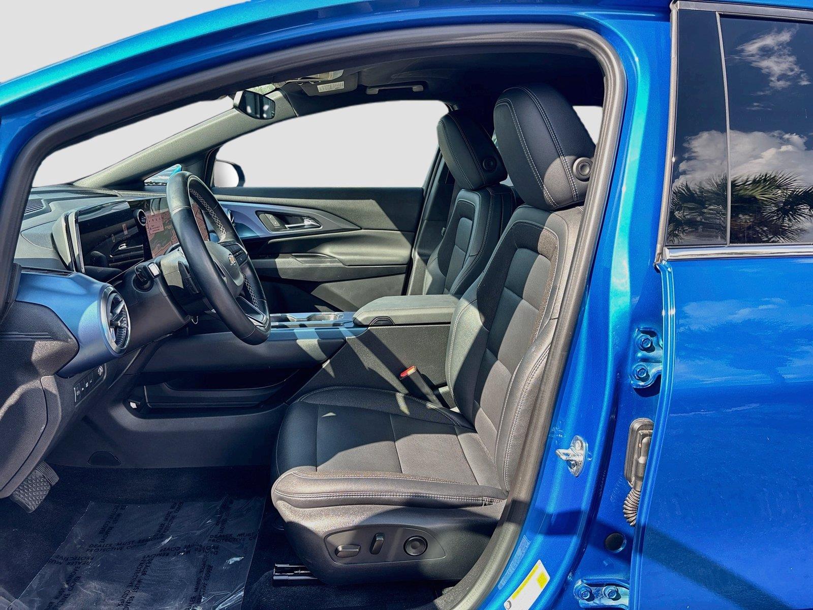 2024 Chevrolet Equinox EV LT