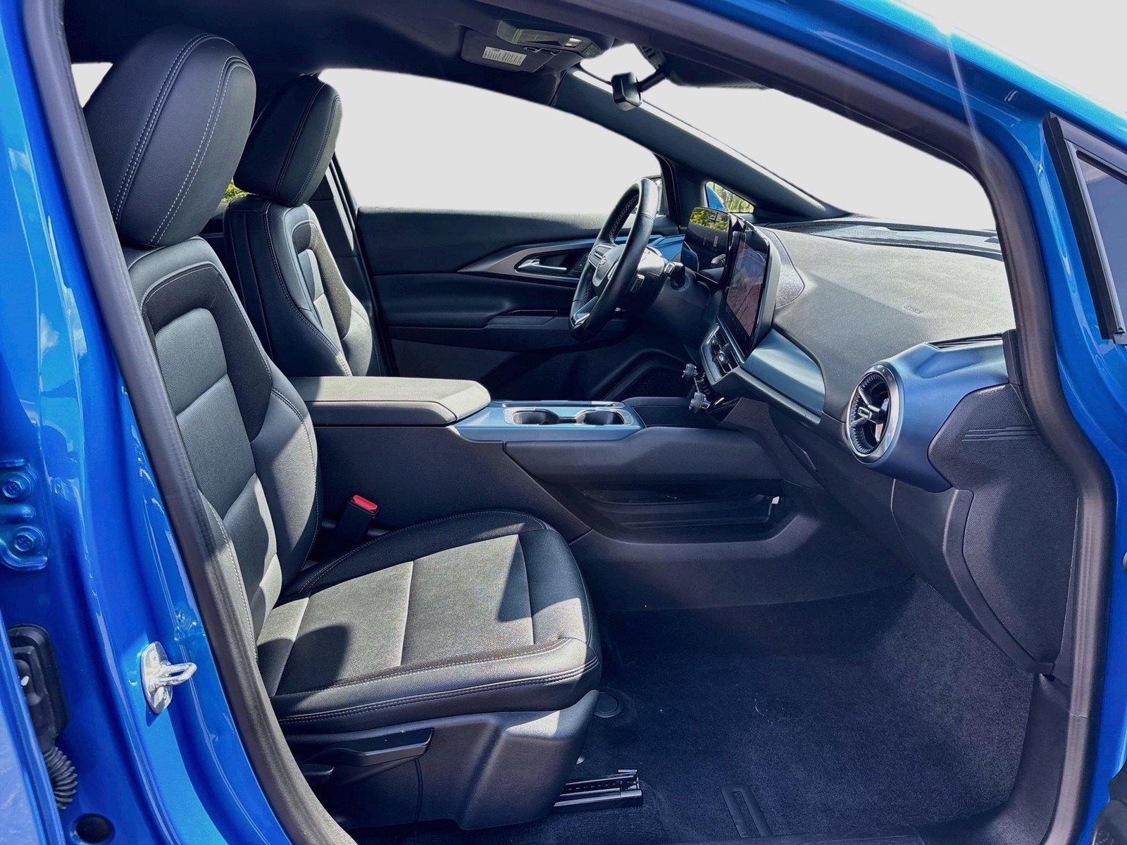 2024 Chevrolet Equinox EV LT