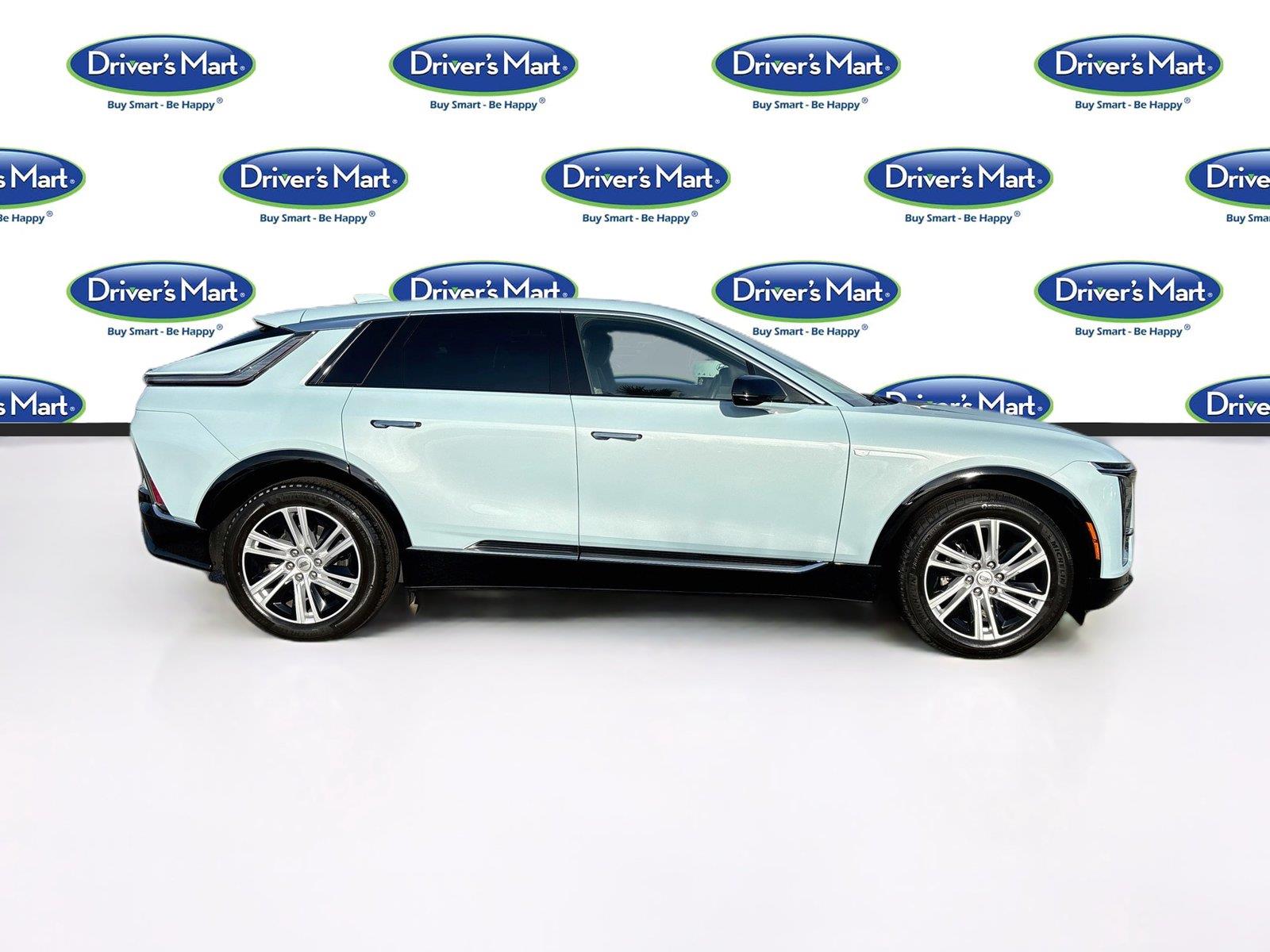 2024 Cadillac LYRIQ Tech