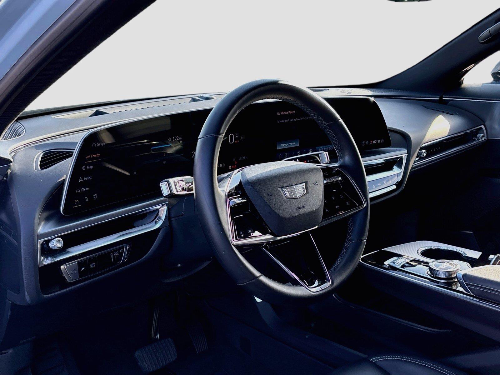 2024 Cadillac LYRIQ Tech