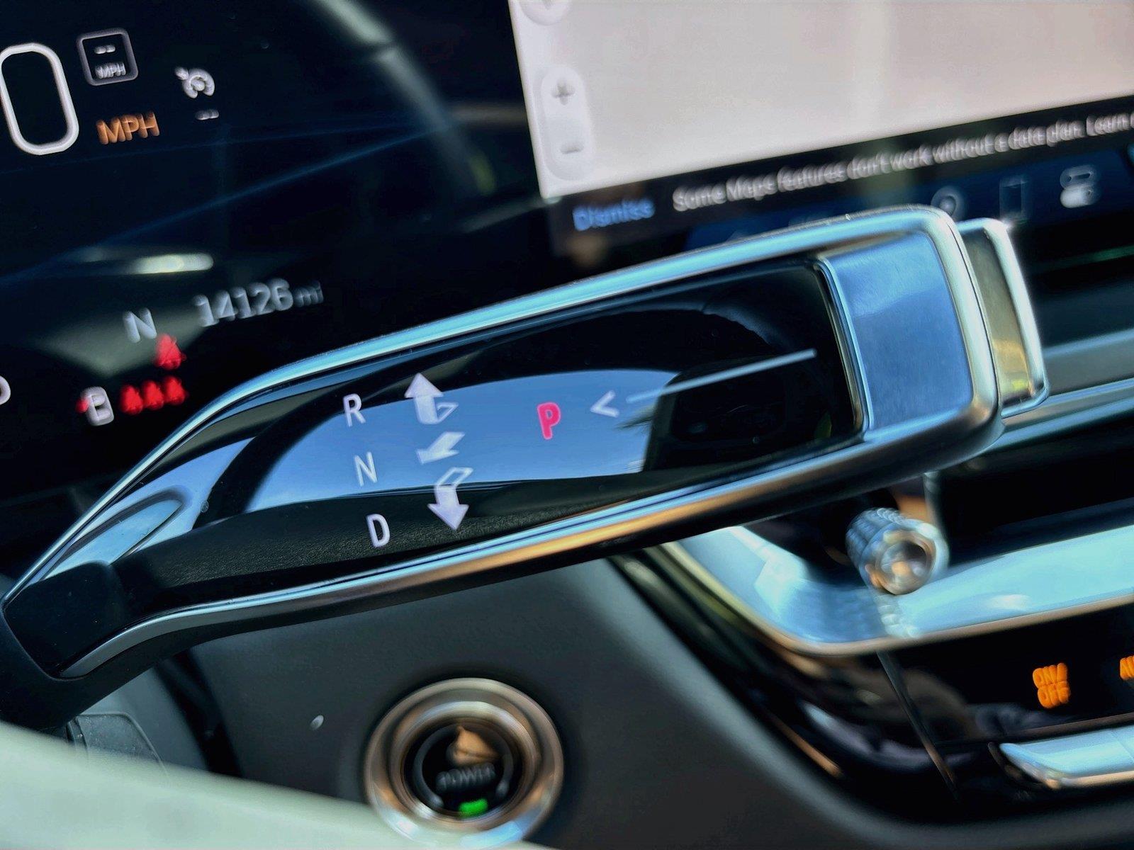 2024 Cadillac LYRIQ Tech