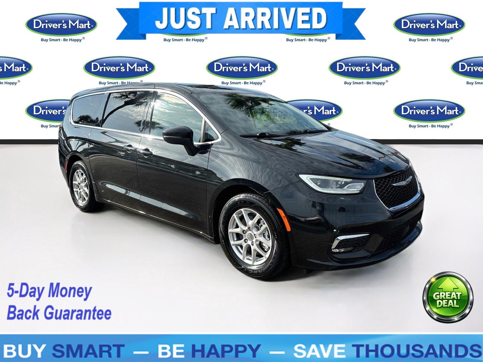 2023 CHRYSLER PACIFICA TOURIN