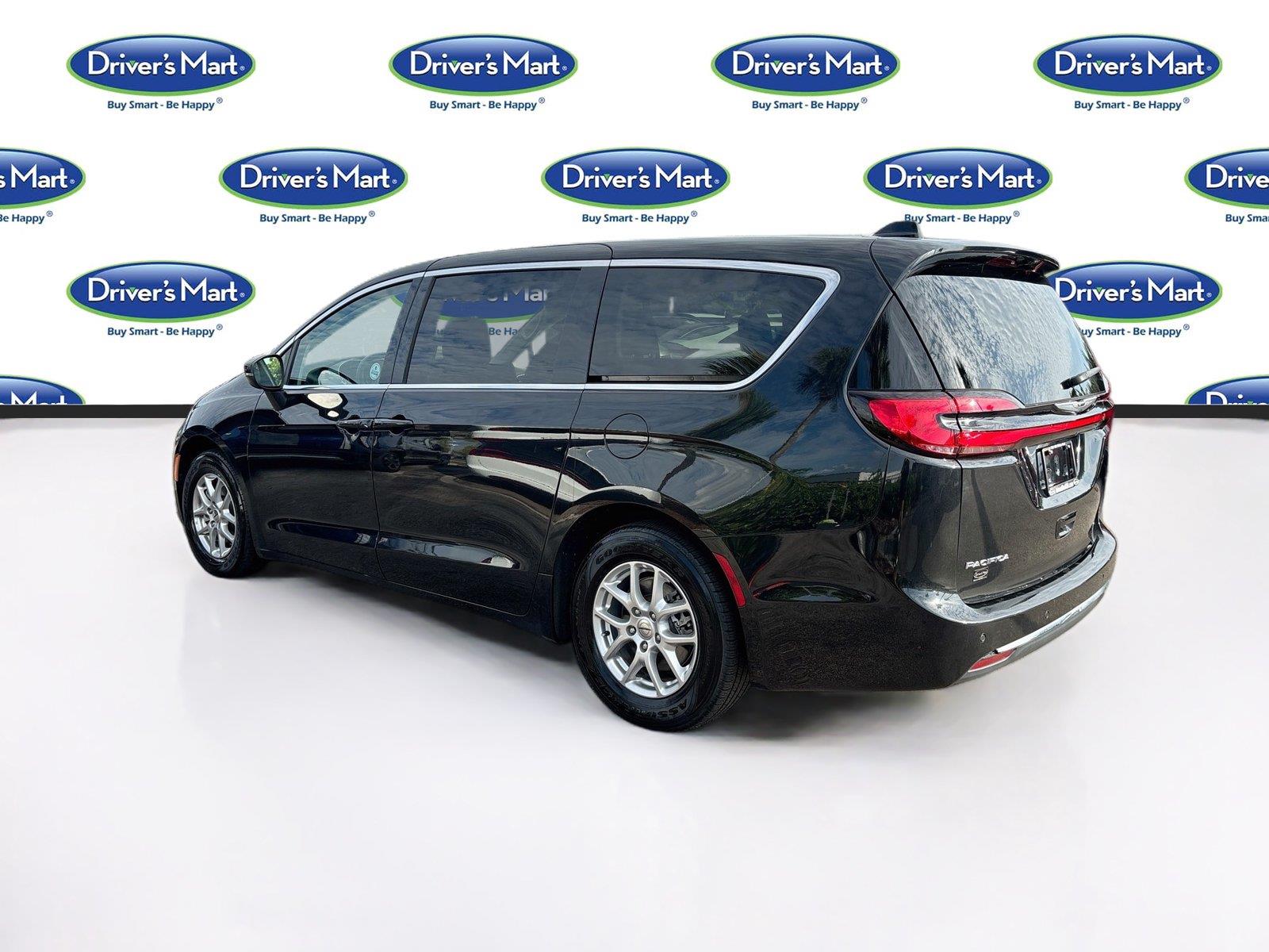 2023 CHRYSLER PACIFICA TOURIN