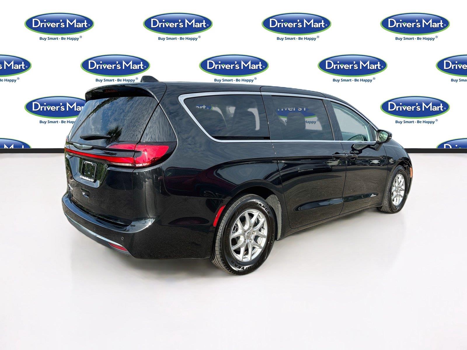 2023 CHRYSLER PACIFICA TOURIN